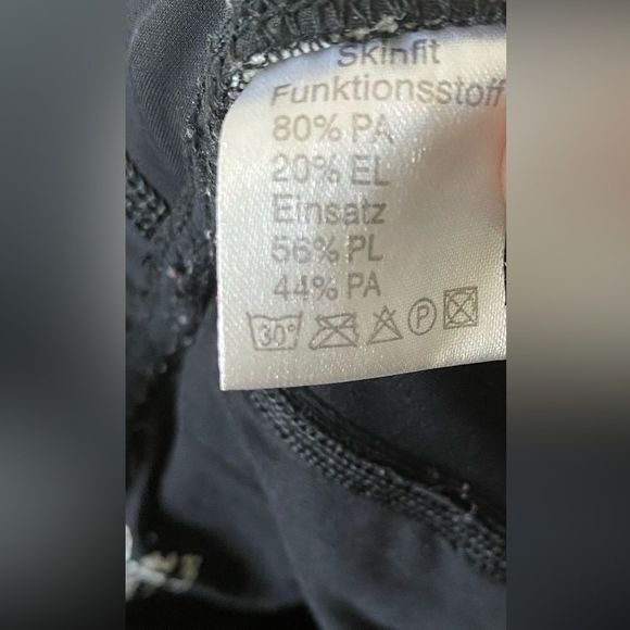 Skinfit compression cycling shorts, UNISEX Size SMALL - Picture 4 of 8